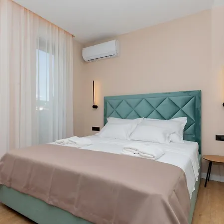 בית נופש Stunning In With Sauna אימוטסקי