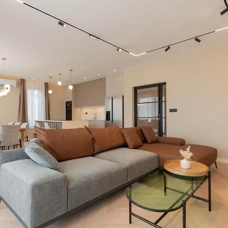 Stunning In With Sauna בית נופש