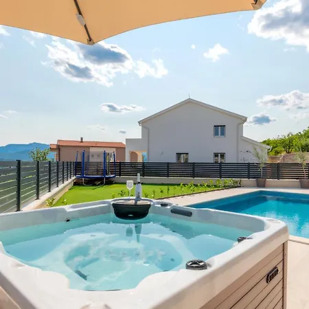 Stunning In With Sauna Holiday home *
